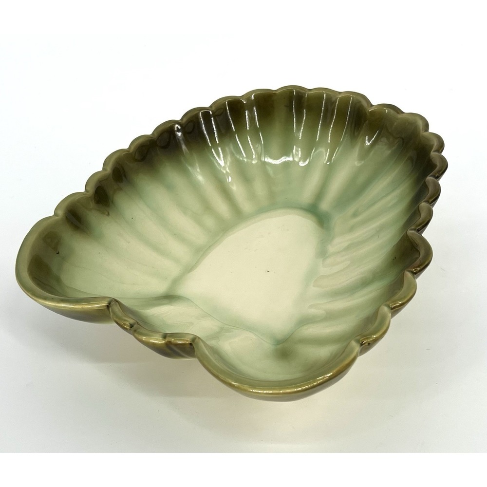 HULL Vtg Avocado Ombre Green #34 Platter Bowl Scalloped Edges Signed USA 10"